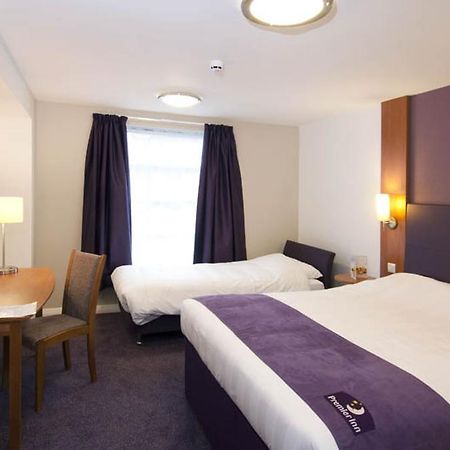 Premier Inn Kidderminster Eksteriør bilde