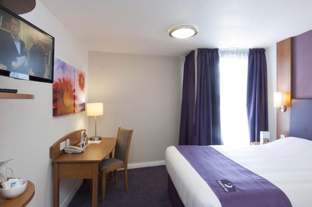 Premier Inn Kidderminster Eksteriør bilde