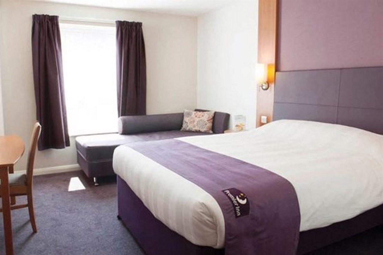 Premier Inn Kidderminster Eksteriør bilde